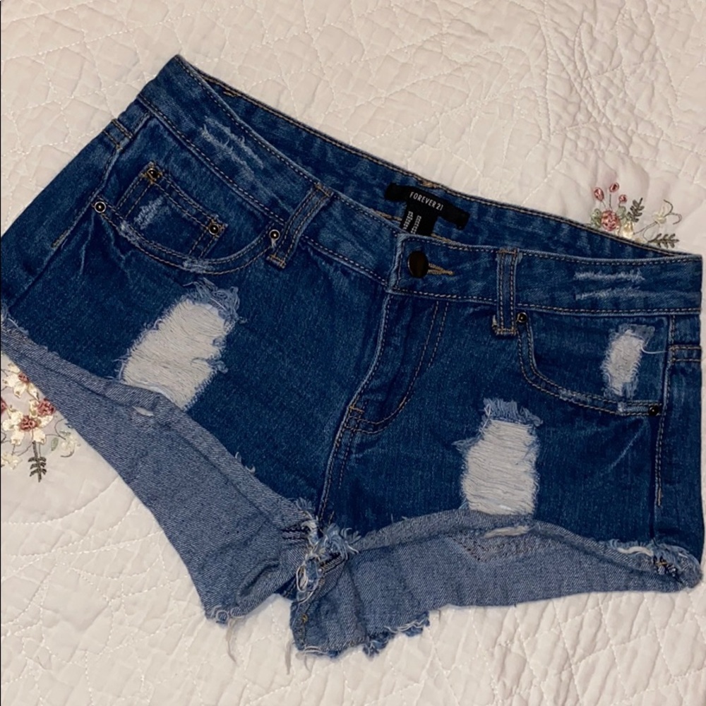 Teaspoon Shorts